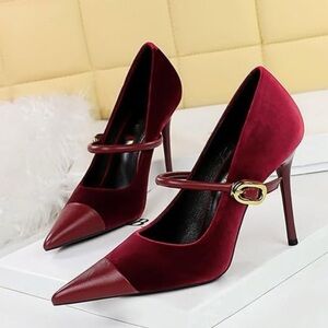 NWB Women's Stiletto High Heel Pointed Toe Suede Ankle Strap Metal Buckle